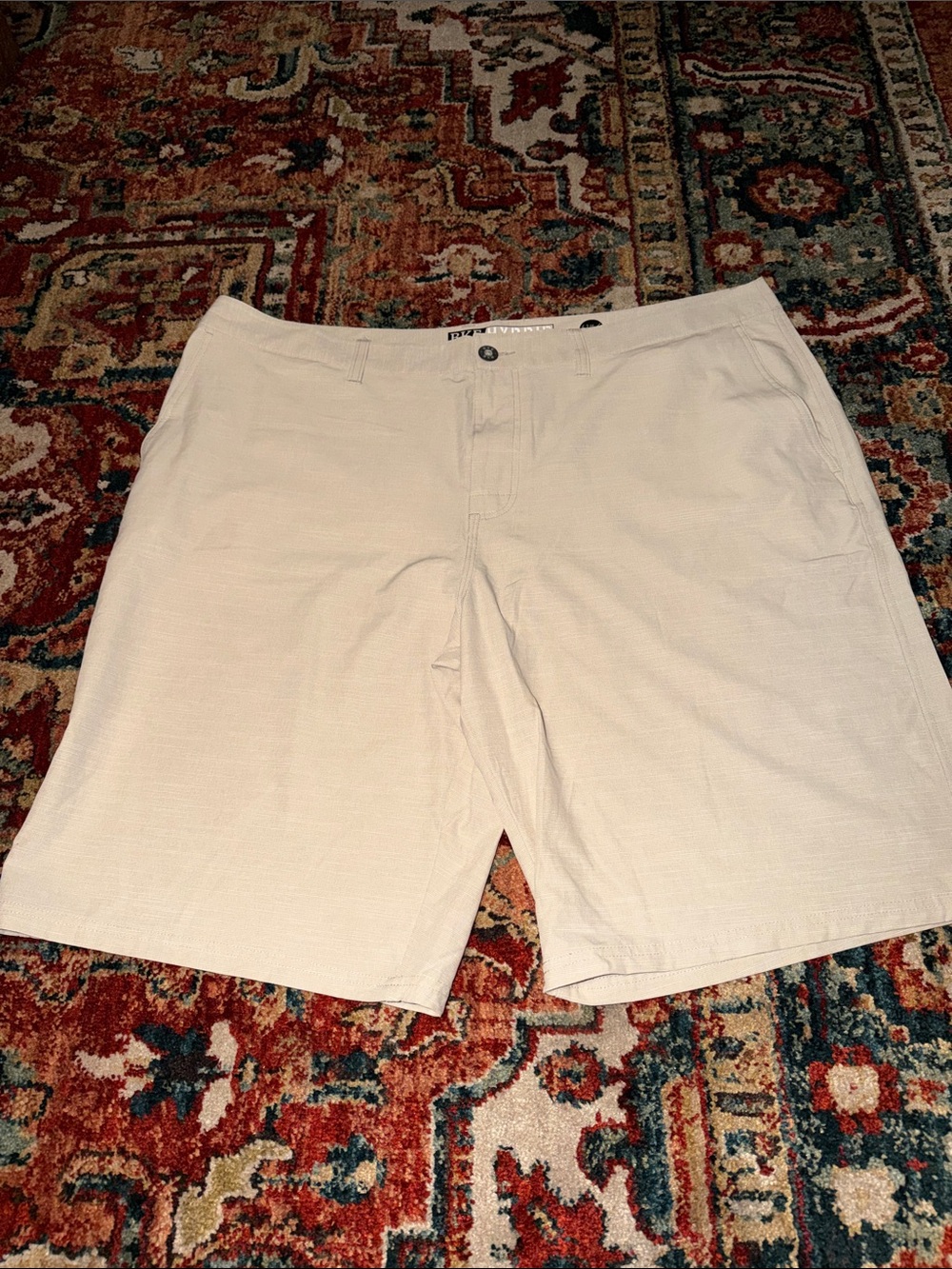 BKE Men's Off-White Athletic Flat Front Shorts